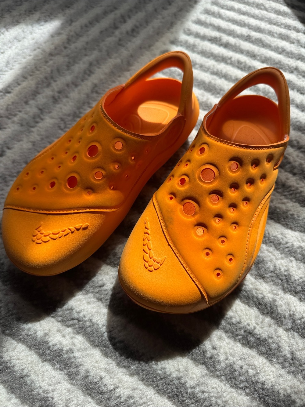Kids Nike Orange Ventilated Slip-On Sandals with Heel Strap